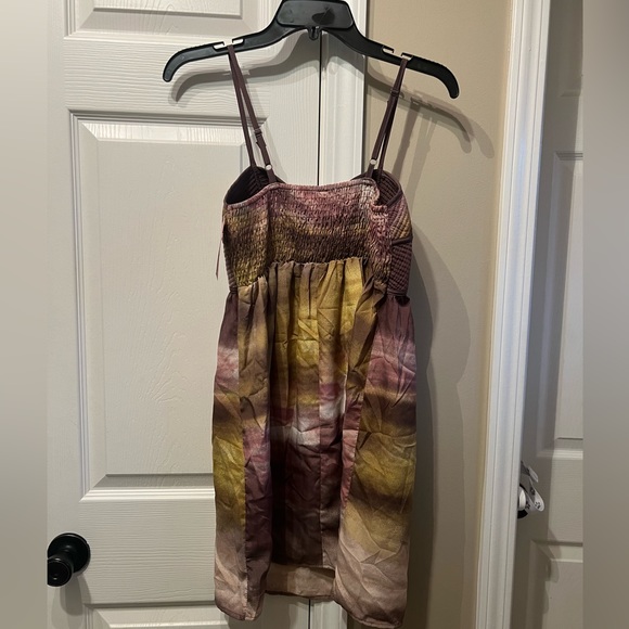 ⭐️NEW WITH TAGS⭐️ women’s spaghetti strap dress size M - Picture 6 of 7